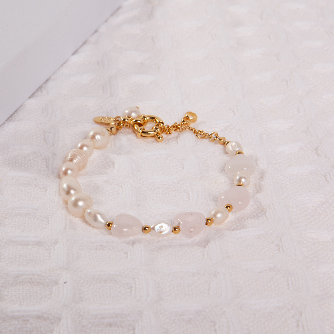 Pulseira pérolas de água doce e quartzo